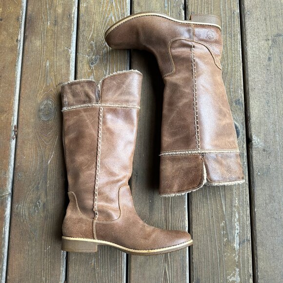 Like New Timberland Brown Leather Knee High Sherpa Boots 25669M - Women's US 8.5 - Picture 3 of 11